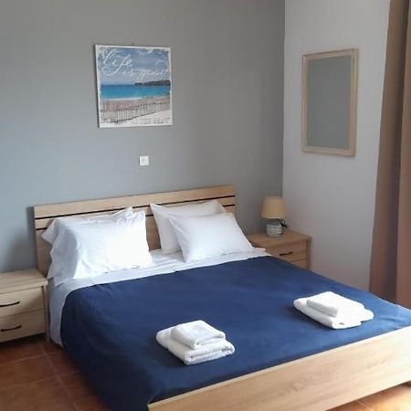 Στούντιο Με Θέα Τη Θάλασσα Appartement Itea Buitenkant foto